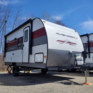 2025 FOREST RIVER PRIMETIME AVENGER 17FQS
